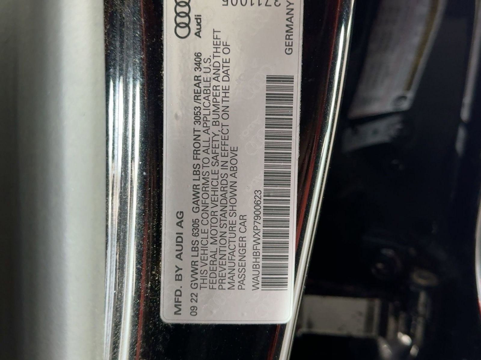 Used 2023 Audi RS e-tron GT w/ Carbon Performance Package image 21