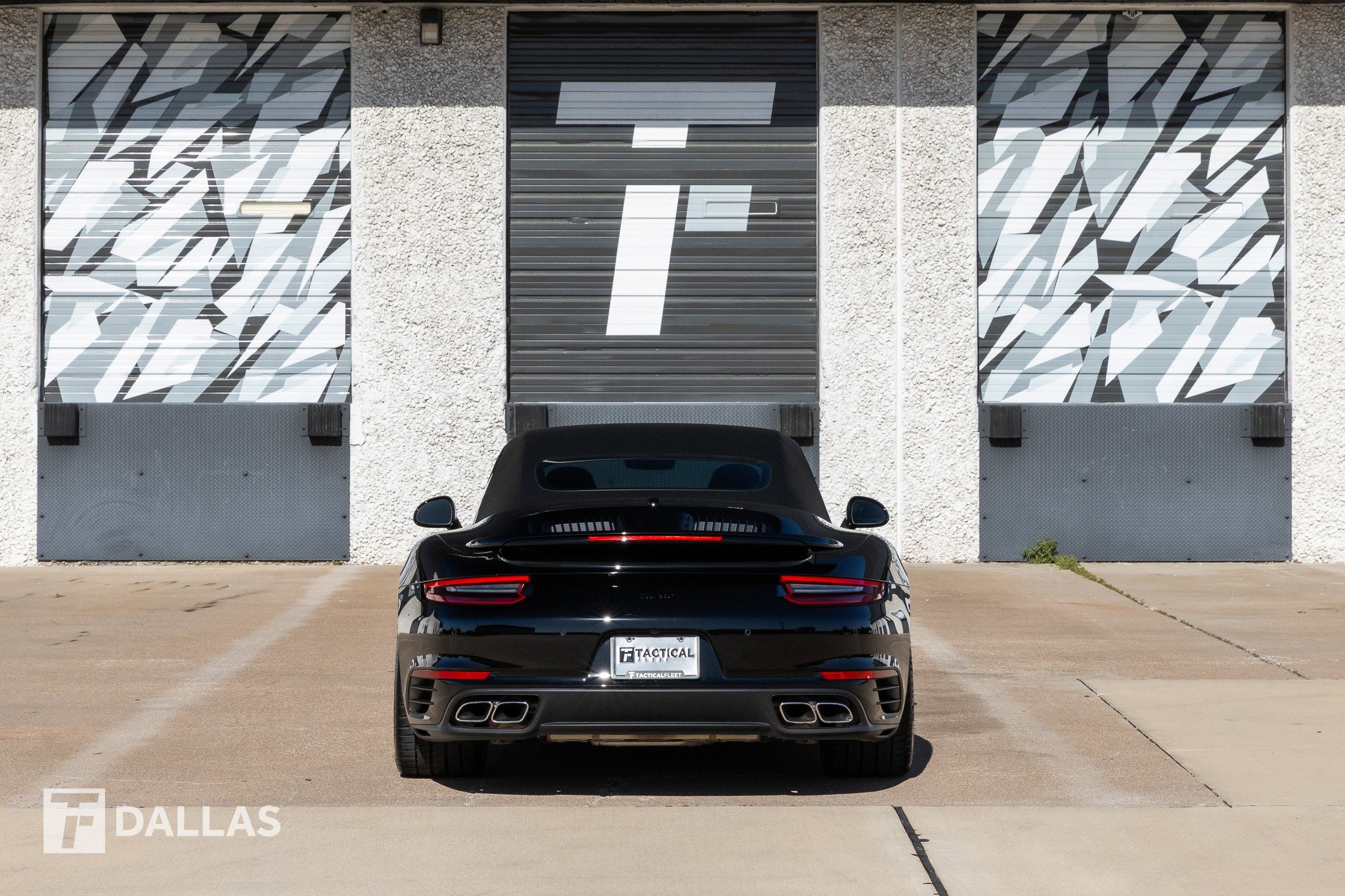Used 2018 Porsche 911 Turbo image 15