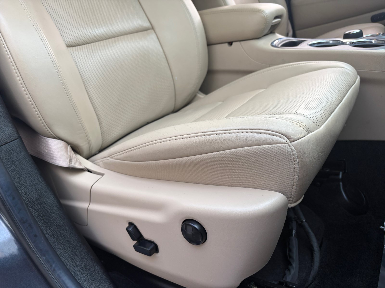 Used 2014 Dodge Durango Citadel w/ Technology Group RWD image 29