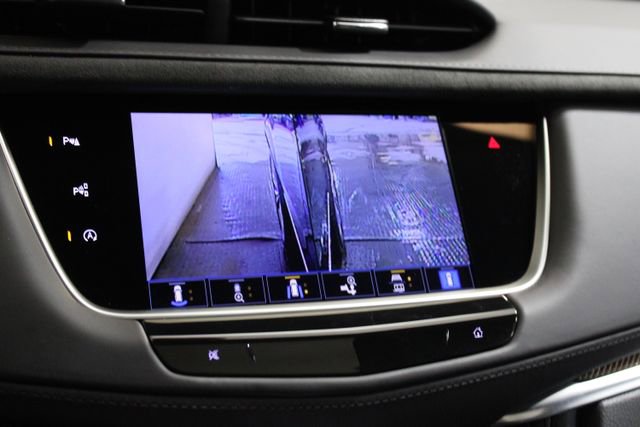 Certified 2023 Cadillac XT5 Premium Luxury w/ Platinum Package image 24