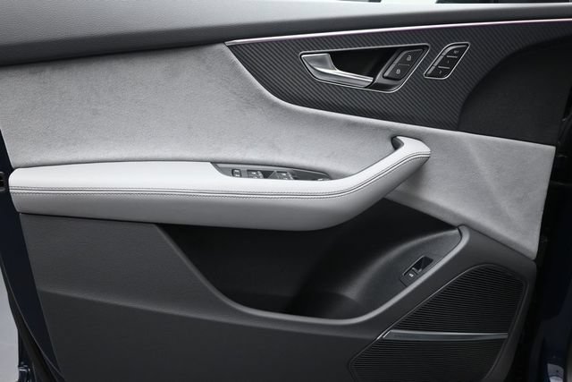 New 2026 Audi SQ8 Premium Plus AWD/4WD image 23