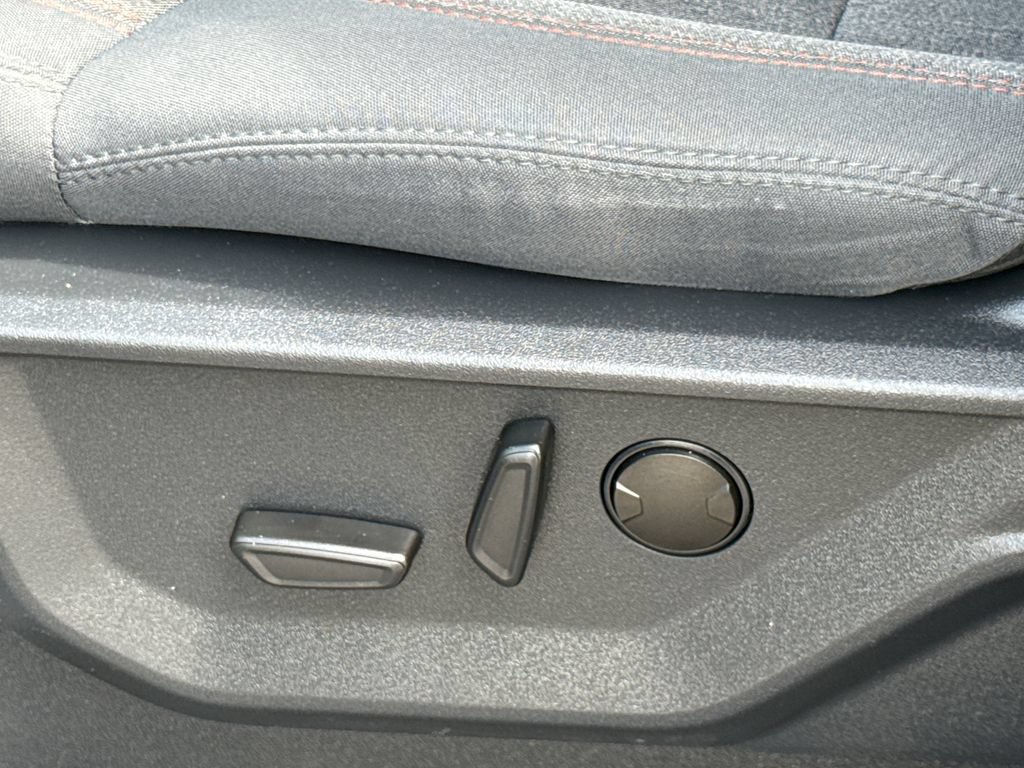 Used 2025 Ford Expedition Active RWD image 27