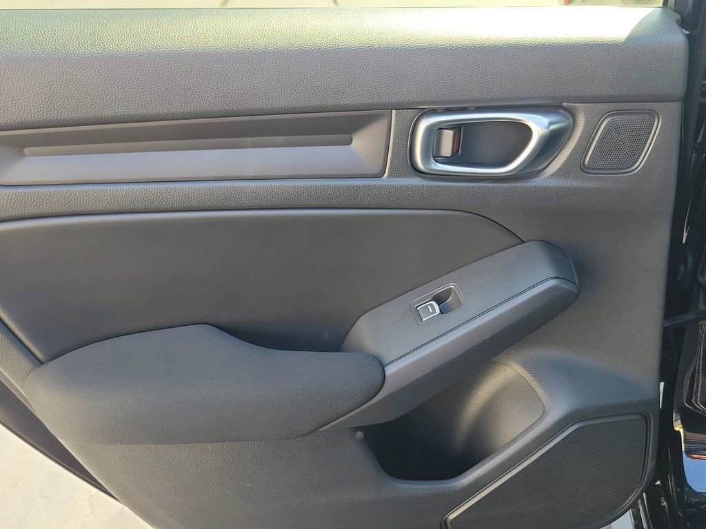 Used 2025 Honda Civic Sport image 14