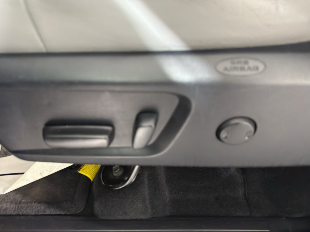 Used 2017 Toyota Tundra Limited image 15