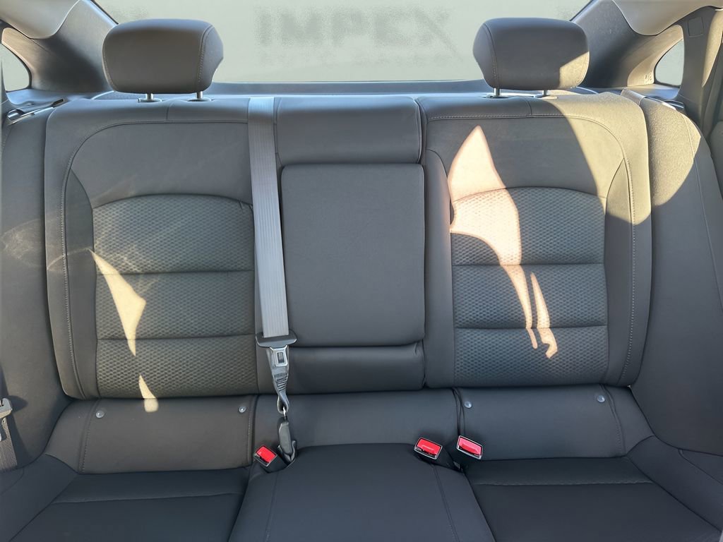 Used 2024 Chevrolet Malibu LT image 11