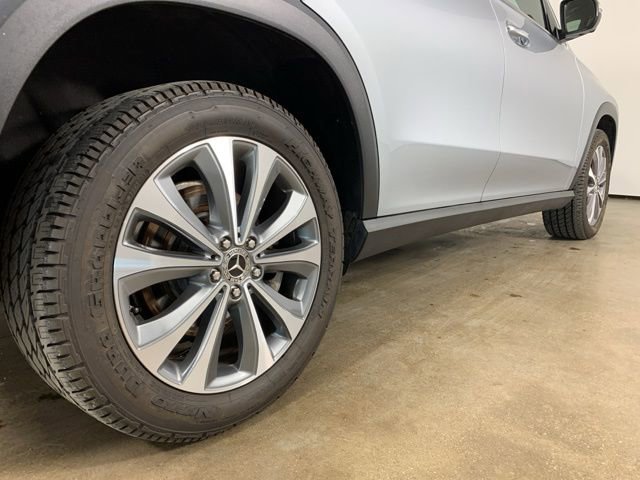 Used 2022 Mercedes-Benz GLE 350 4MATIC w/ Premium Package image 9