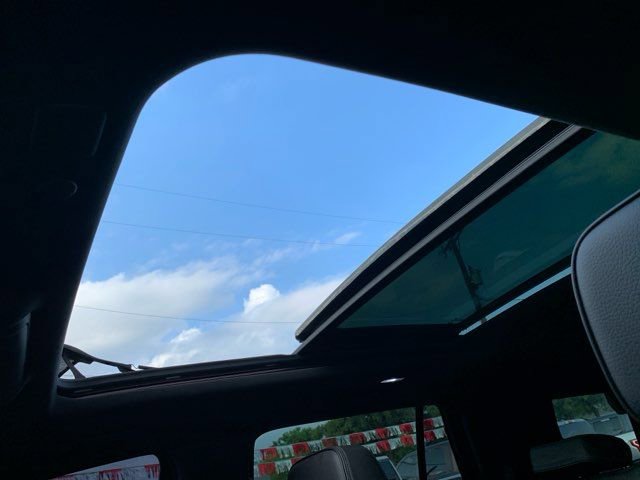 Used 2022 GMC Yukon Denali w/ Max Trailering Package image 50