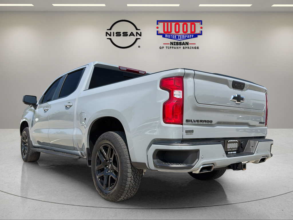 Used 2025 Chevrolet Silverado 1500 RST AWD/4WD image 4