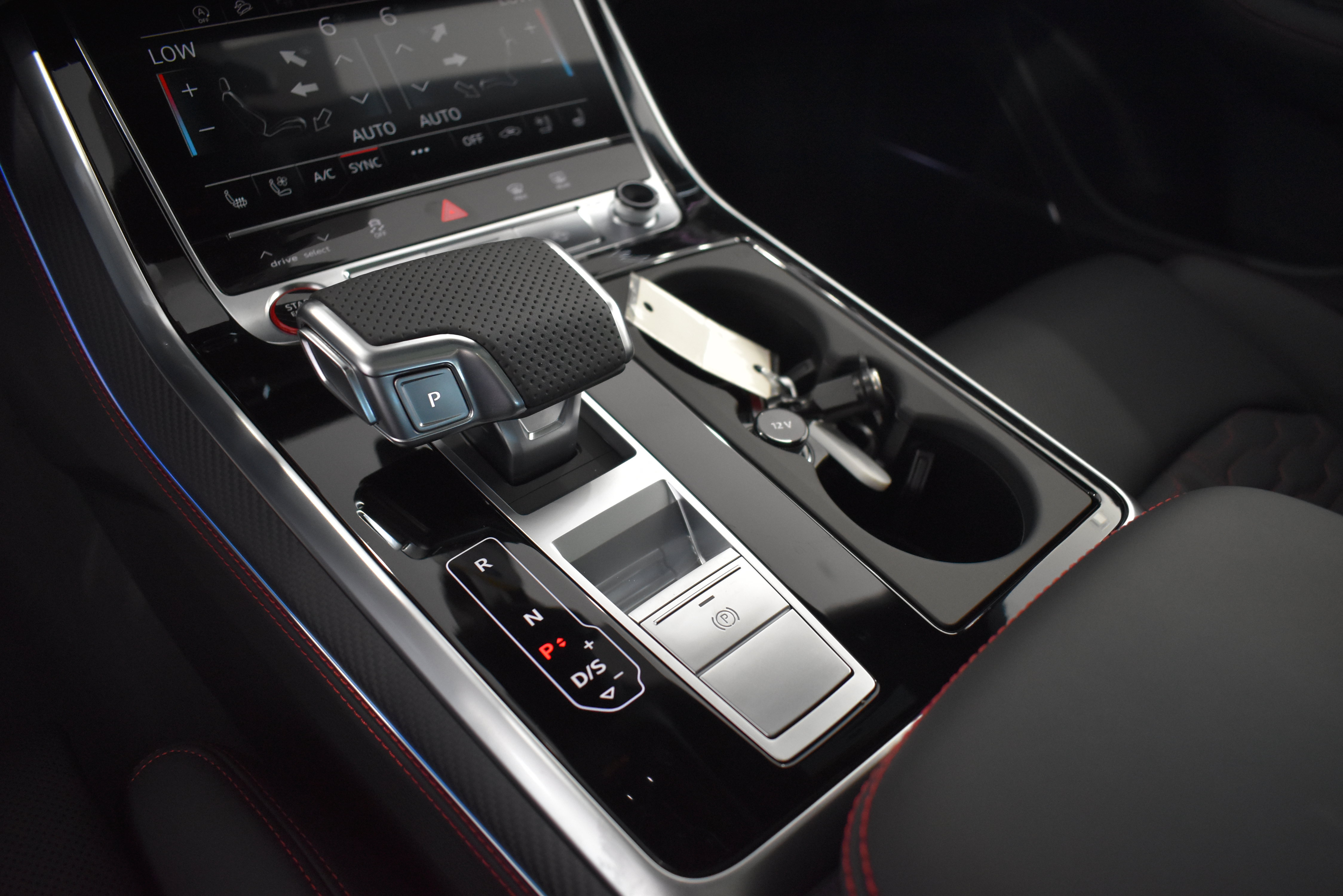 New 2026 Audi RS Q8 performance AWD/4WD image 15