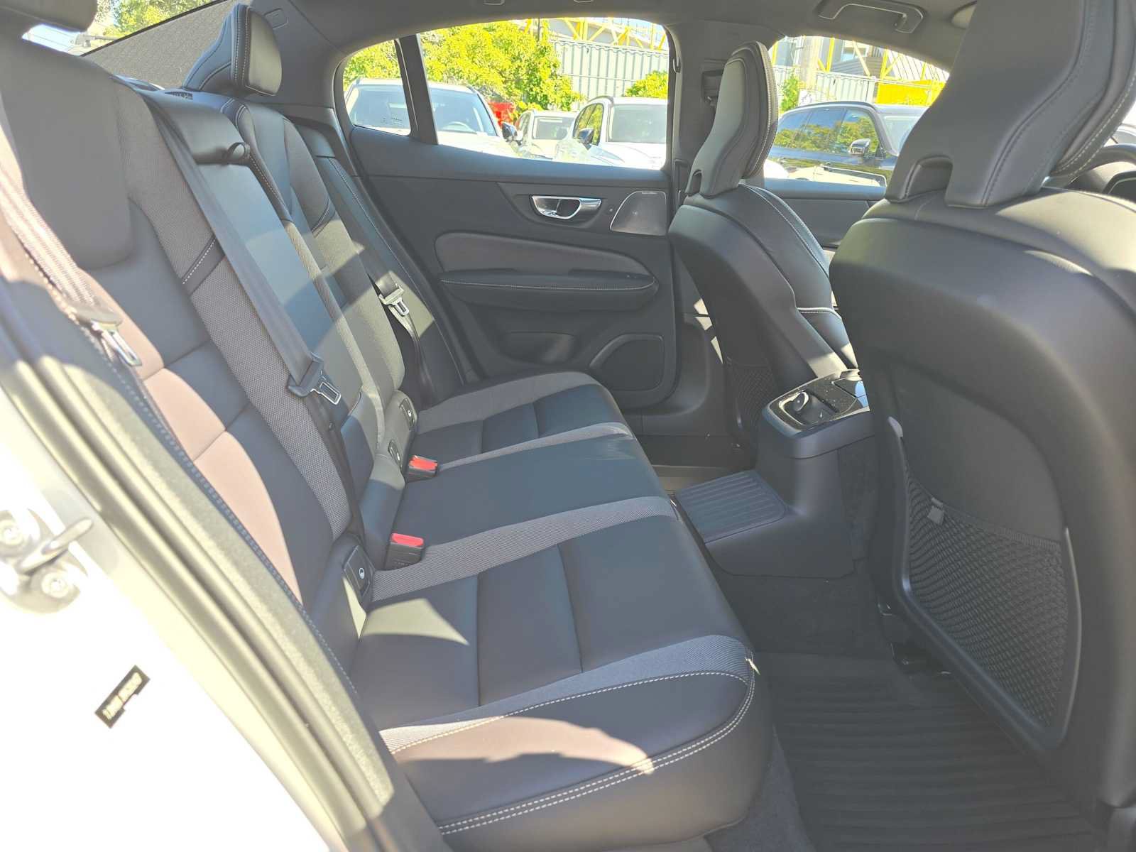 Certified 2024 Volvo S60 T8 Ultimate w/ Climate Package AWD/4WD image 12