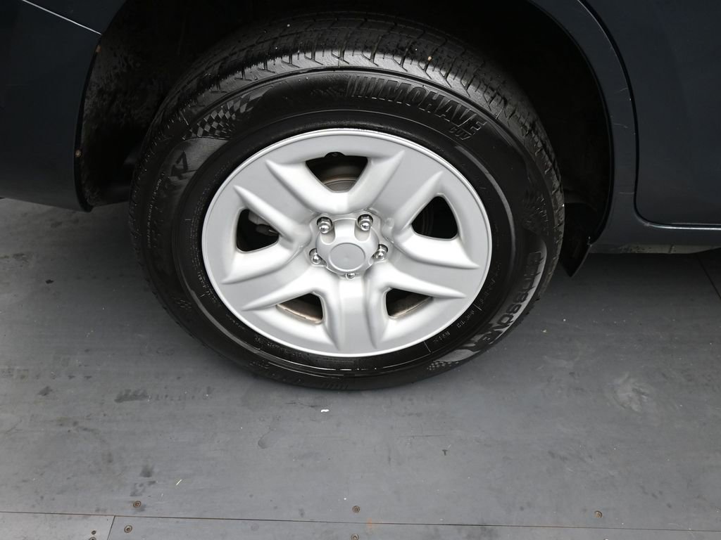 Used 2012 Toyota RAV4 4WD w/ Value Pkg image 10