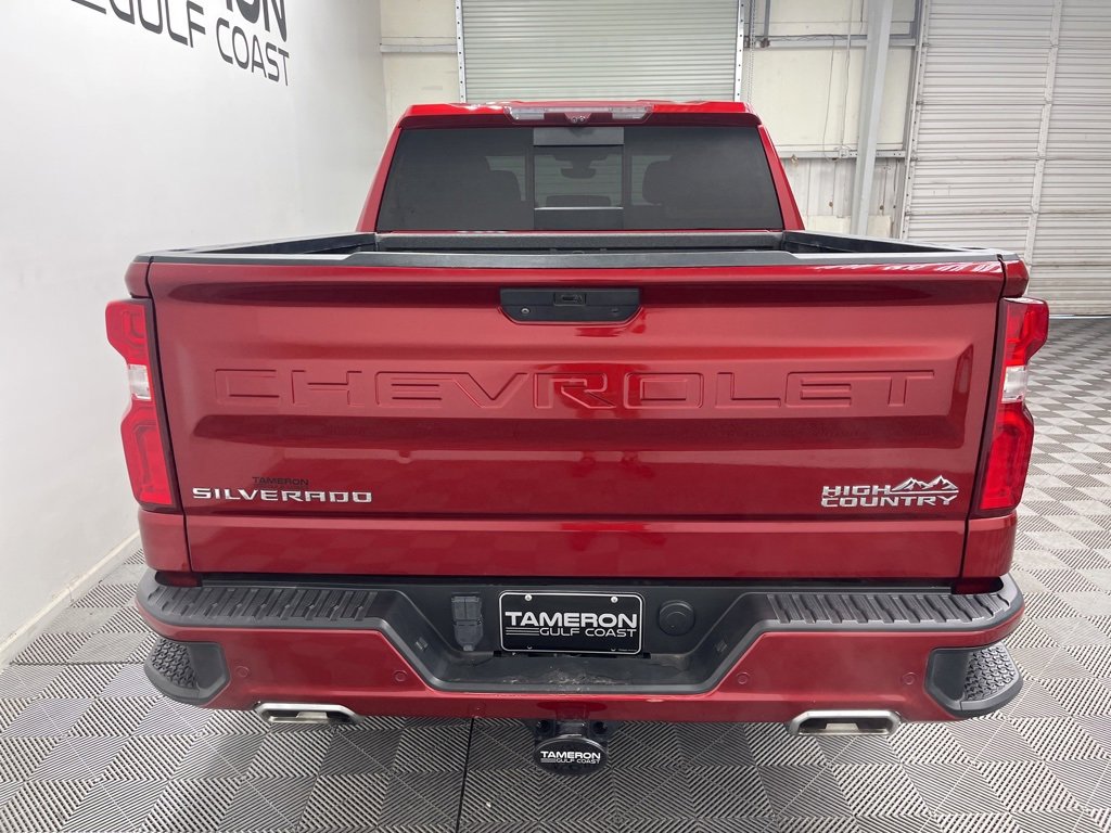 Used 2022 Chevrolet Silverado 1500 High Country w/ Technology Package image 5