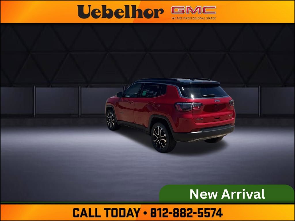 Used 2023 Jeep Compass Limited AWD/4WD image 7