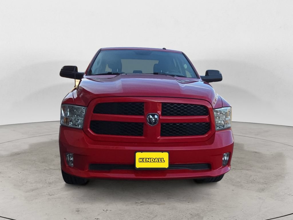 Used 2017 RAM 1500 Express AWD/4WD image 3