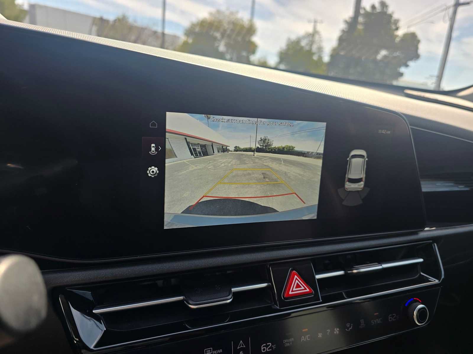 Used 2023 Kia Niro Wind FWD image 28