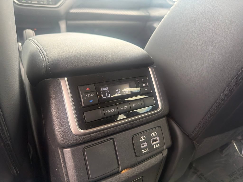 Used 2026 Subaru Ascent Premium AWD/4WD image 19