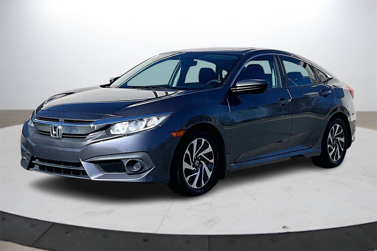 Used 2017 Honda Civic EX image 4