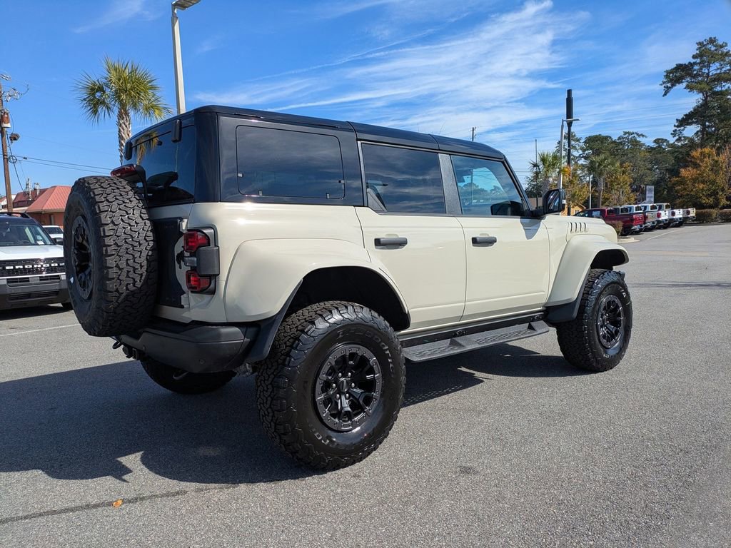 New 2025 Ford Bronco Raptor image 4