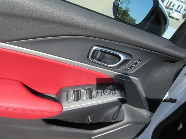 Used 2025 Acura Integra A-Spec w/ Technology Package FWD image 16