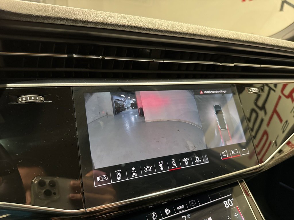 Used 2025 Audi Q7 3.0T Premium Plus image 29