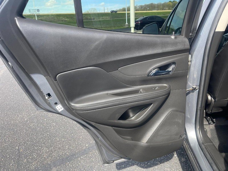 Used 2019 Buick Encore Sport Touring w/ Safety Package FWD image 17