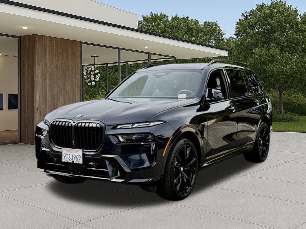 Used 2026 BMW X7 xDrive40i w/ M Sport Package AWD/4WD image 2