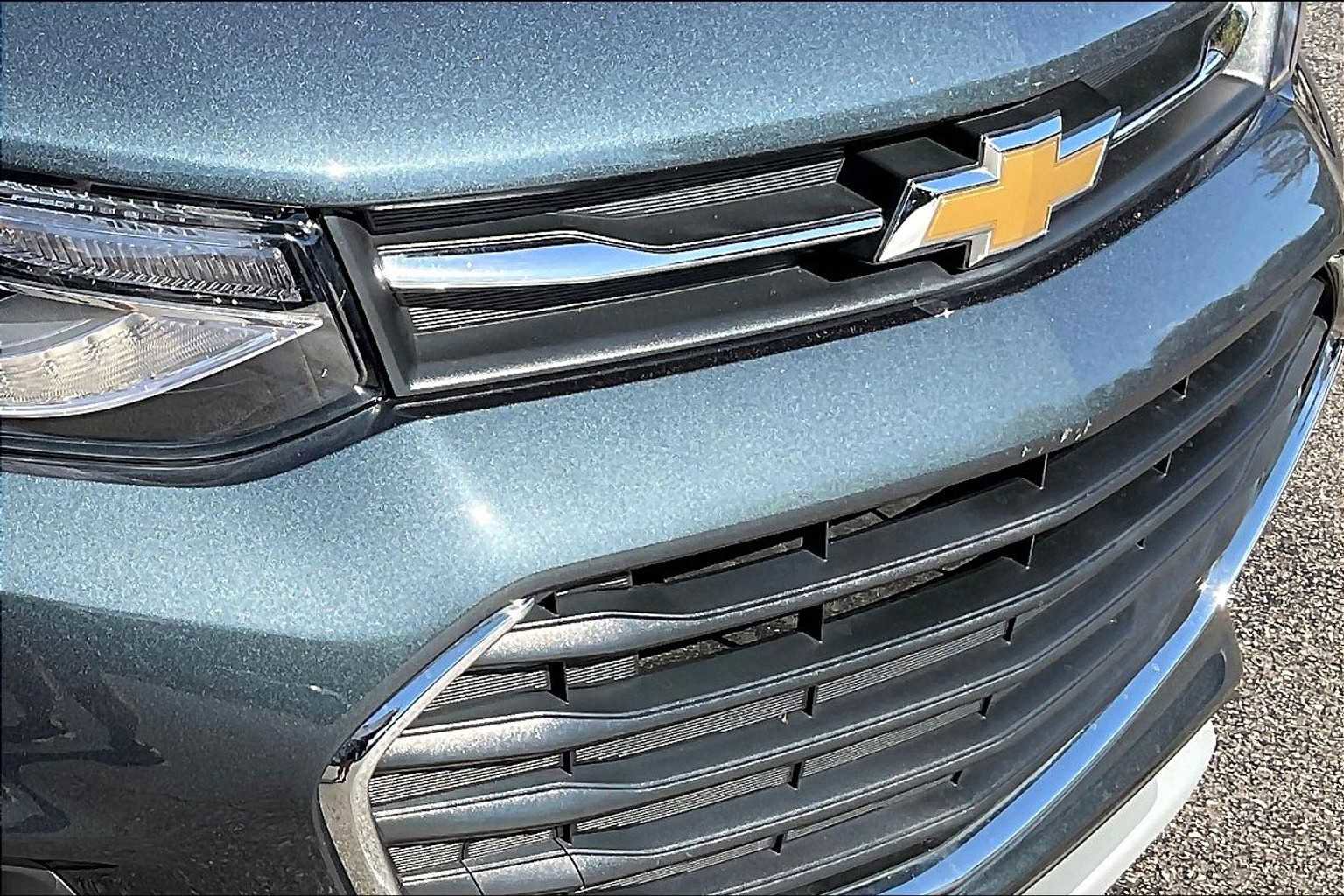 Certified 2021 Chevrolet Trax LT w/ Driver Confidence Package image 28