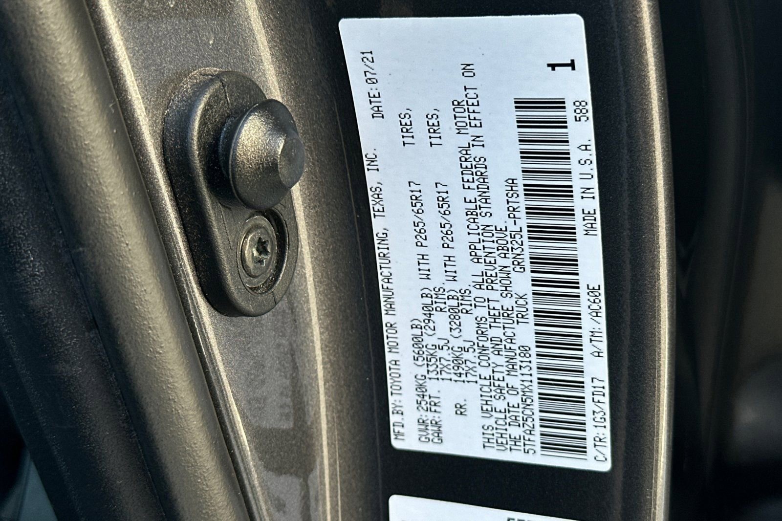 Used 2021 Toyota Tacoma TRD Sport w/ Technology Package image 27