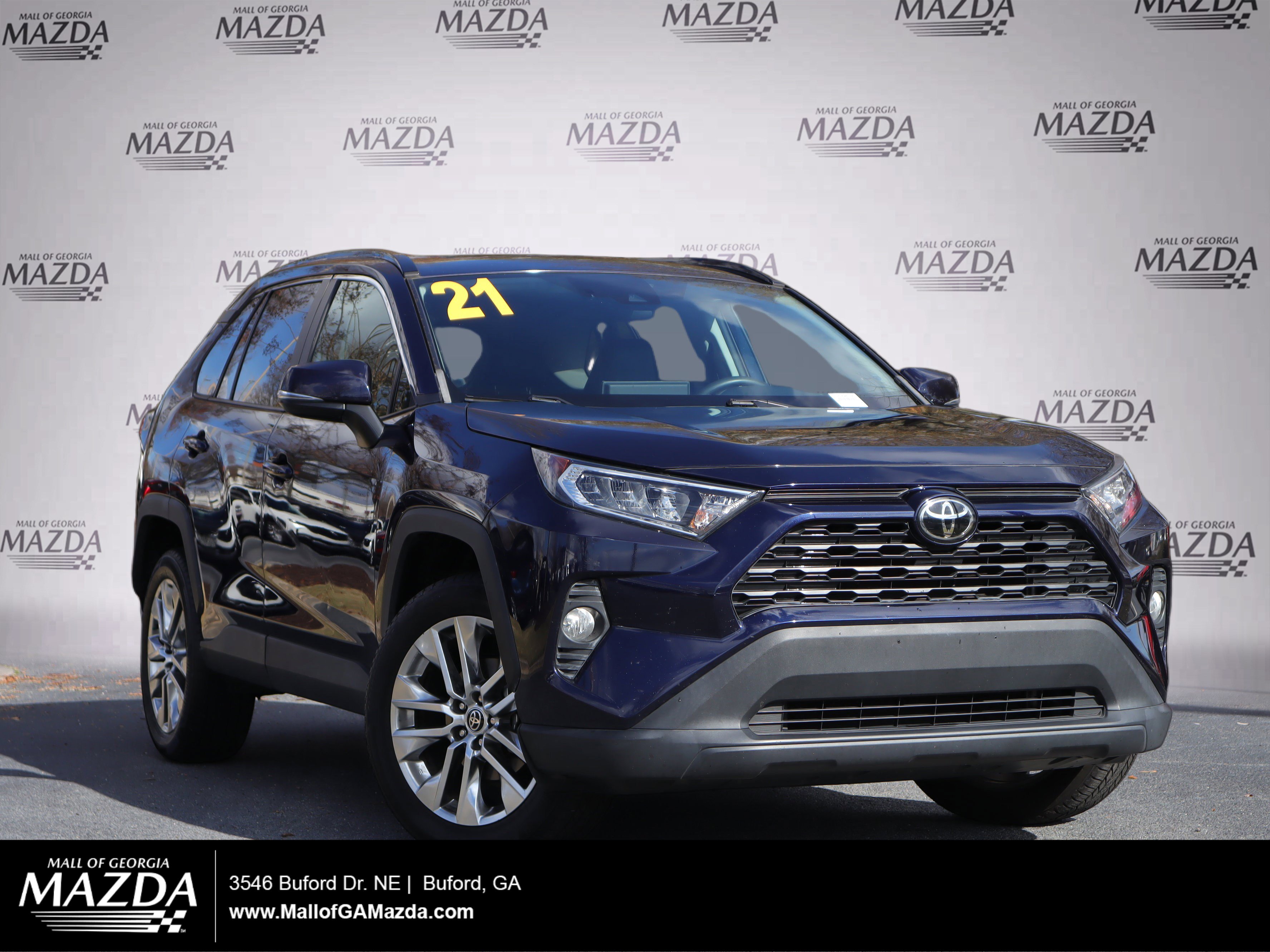 Used 2021 Toyota RAV4 XLE Premium image 1