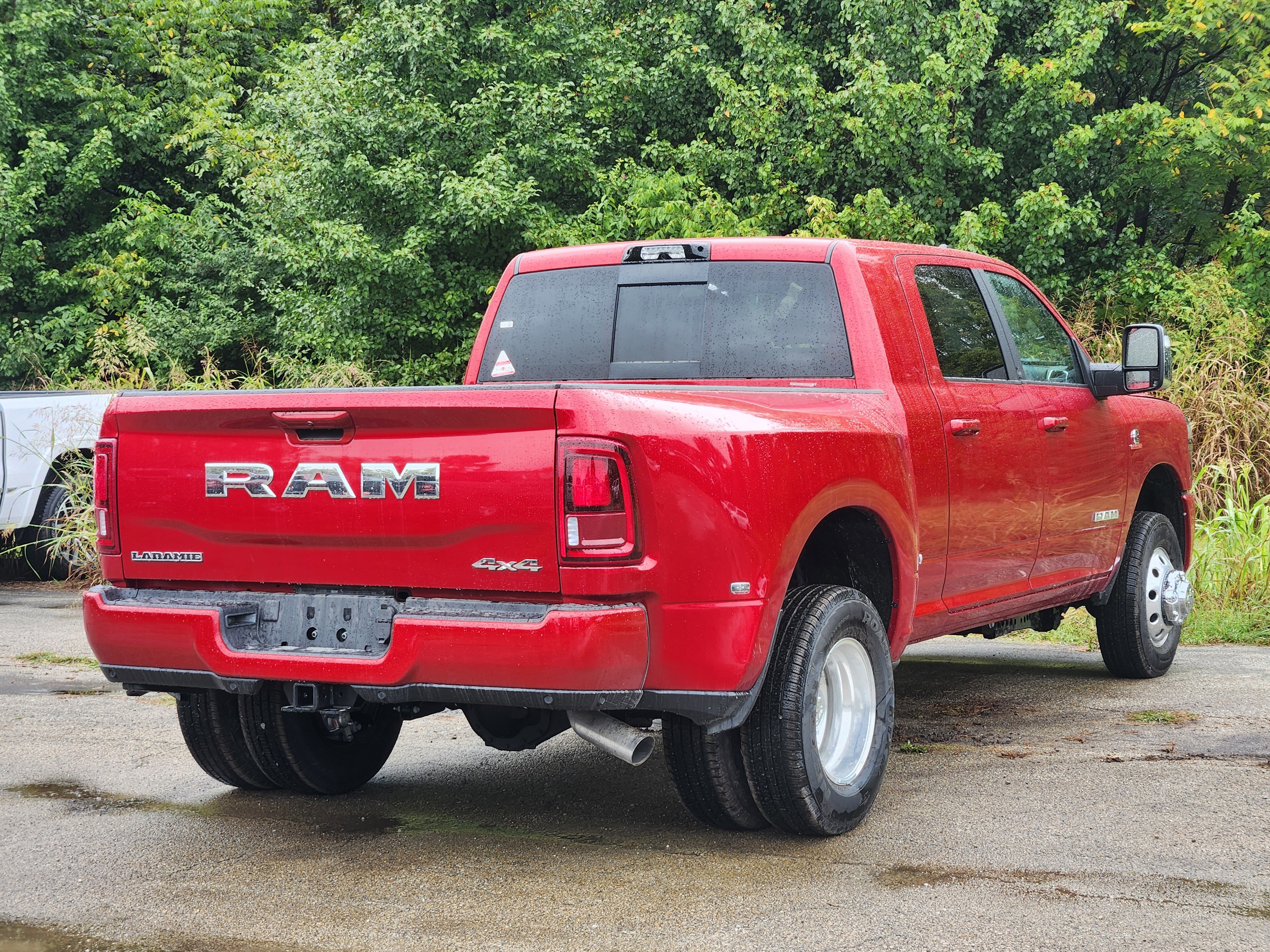 New 2026 RAM 3500 Laramie w/ Max Tow Package image 13