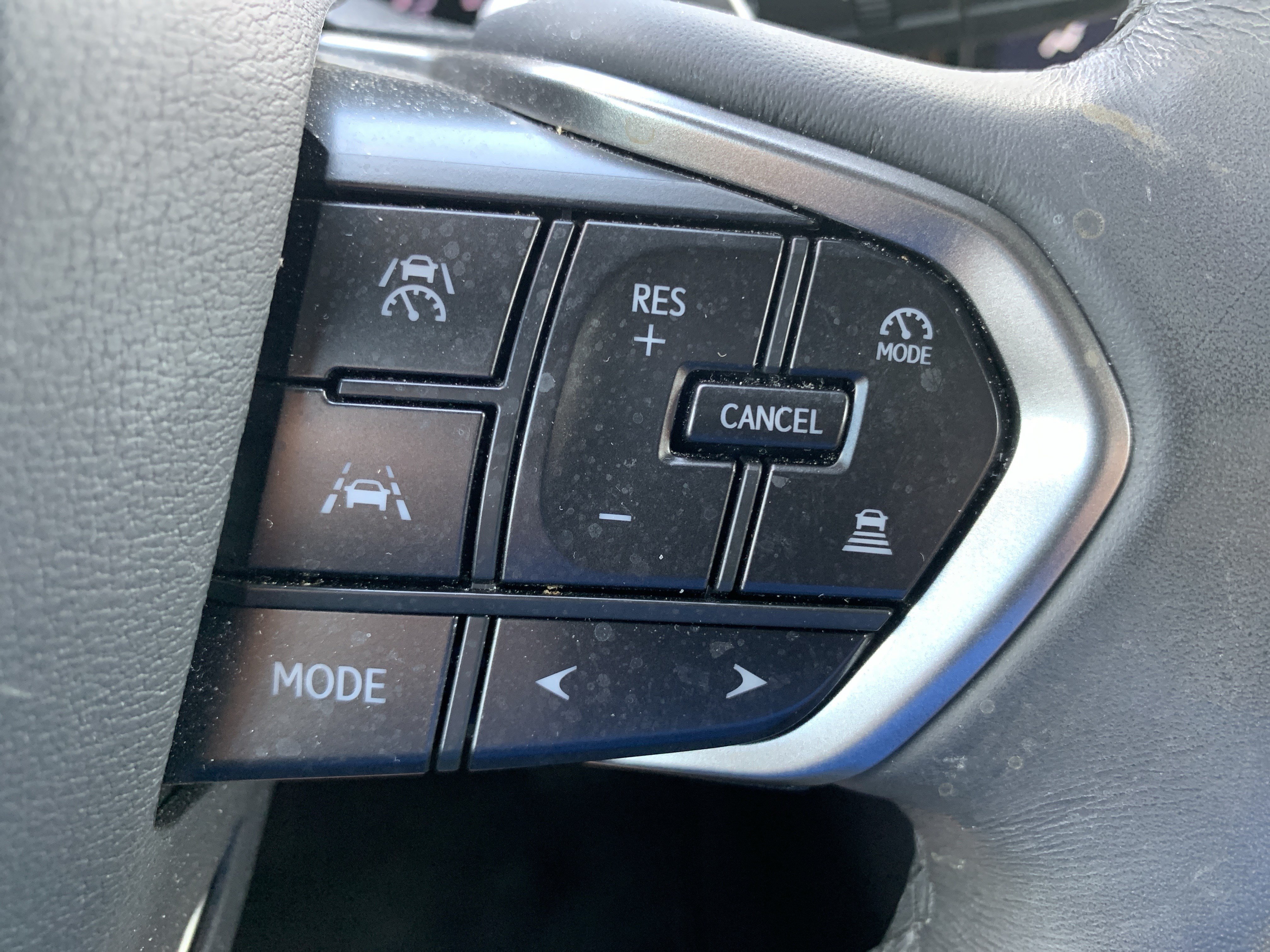Used 2024 Lexus RX 350h w/ Cold Area Package AWD/4WD image 20