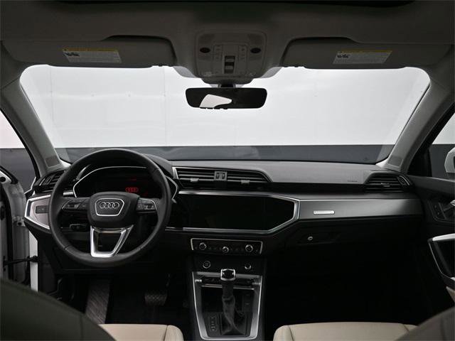 Certified 2025 Audi Q3 2.0T Premium w/ Convenience Package image 28