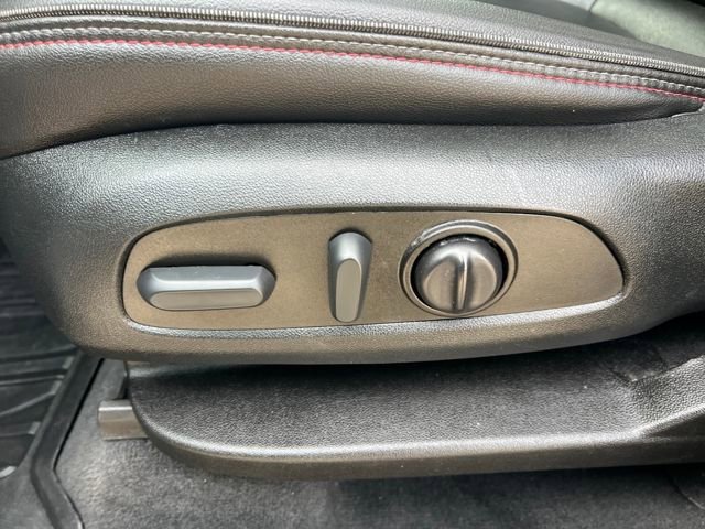 Used 2023 Chevrolet Traverse RS w/ LPO, Floor Liner Package image 13