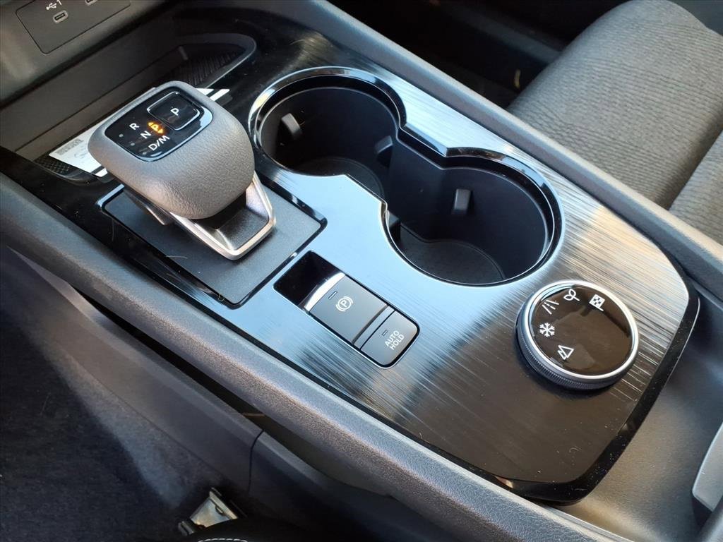 New 2026 Nissan Rogue SV image 13