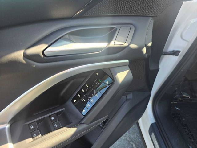 Used 2025 Audi Q5 Premium w/ Convenience Package AWD/4WD image 21