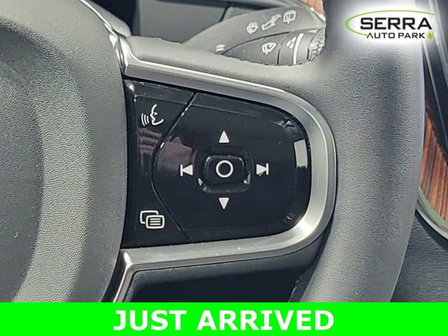 Used 2024 Volvo XC60 B5 Ultimate AWD/4WD image 27