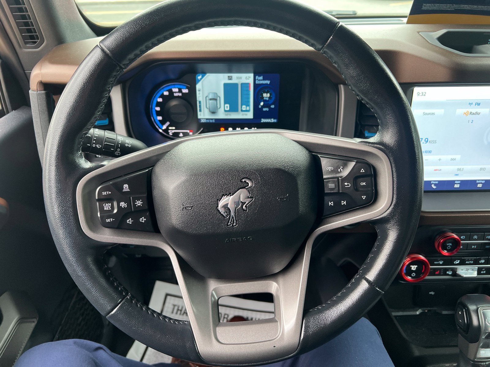 Certified 2023 Ford Bronco Outer Banks w/ Sasquatch Package AWD/4WD image 20