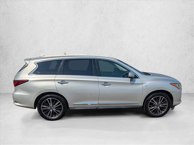 Used 2016 INFINITI QX60 FWD w/ Deluxe Technology Package image 4