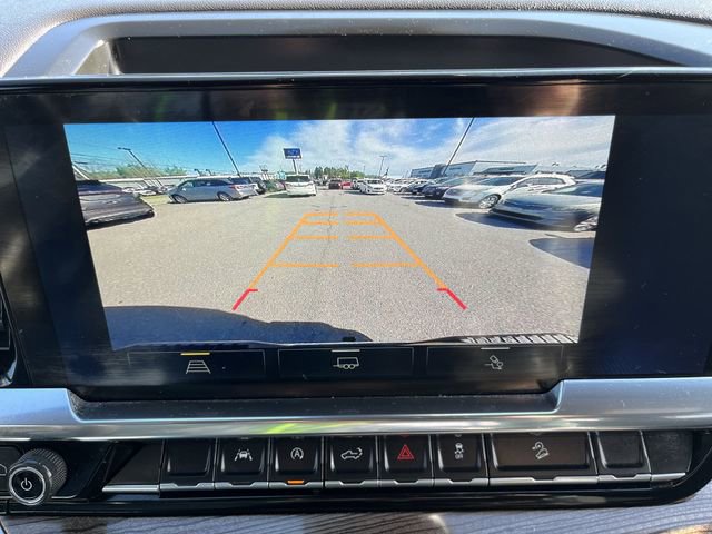 Used 2022 Chevrolet Silverado 1500 LT AWD/4WD image 24