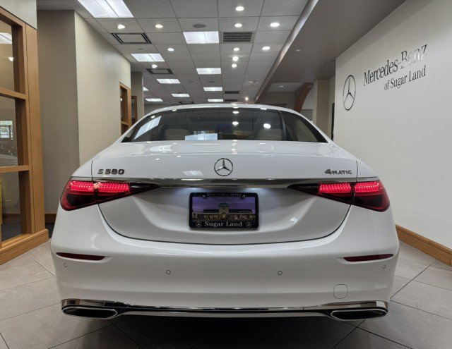 Certified 2026 Mercedes-Benz S 580 4MATIC Sedan image 4