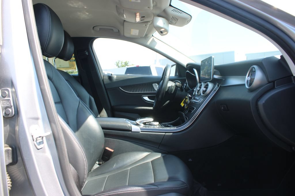 Used 2016 Mercedes-Benz C 300 Sedan image 26