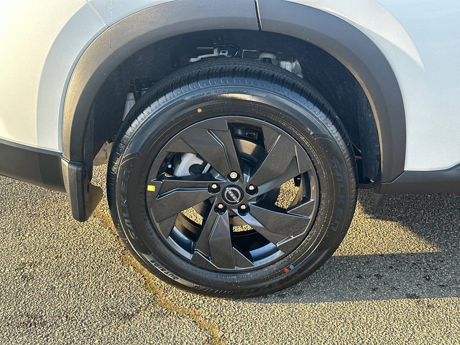 New 2026 Nissan Rogue SV image 17