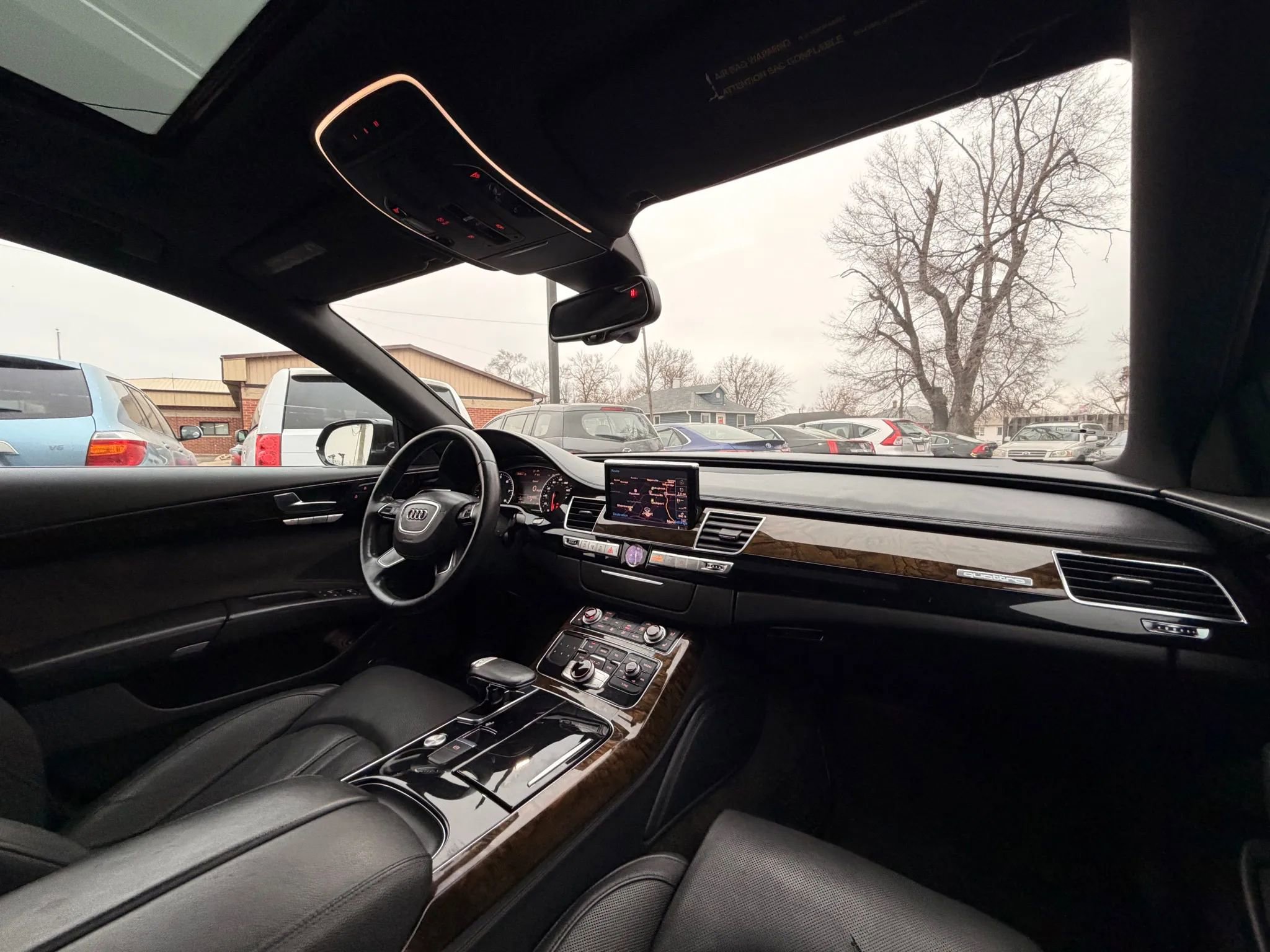 Used 2013 Audi A8 L 3.0T image 31