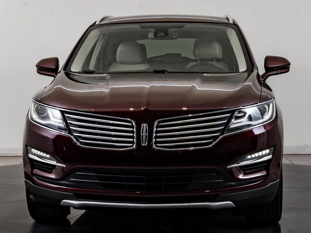Used 2016 Lincoln MKC Reserve w/ Lincoln MKC Climate Package image 2