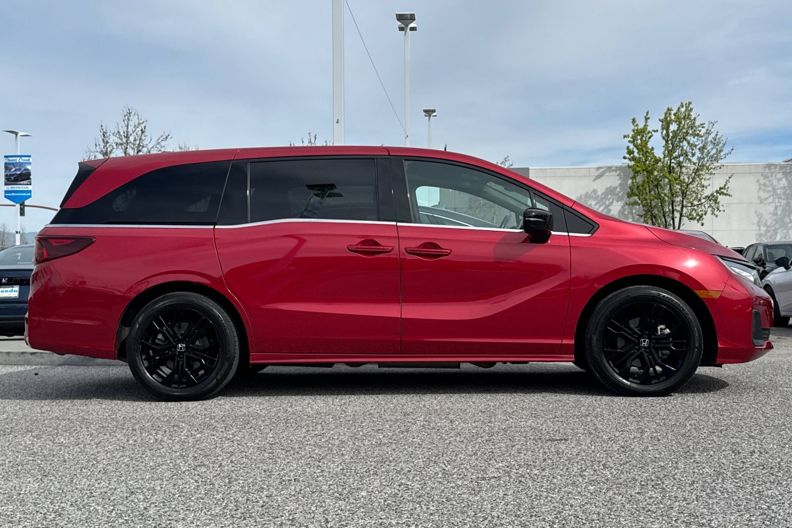 Used 2025 Honda Odyssey Sport-L image 7