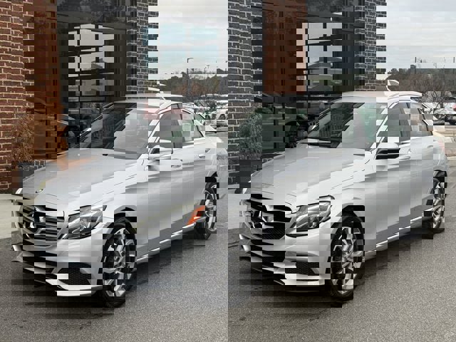 Used 2015 Mercedes-Benz C 300 Sedan image 1