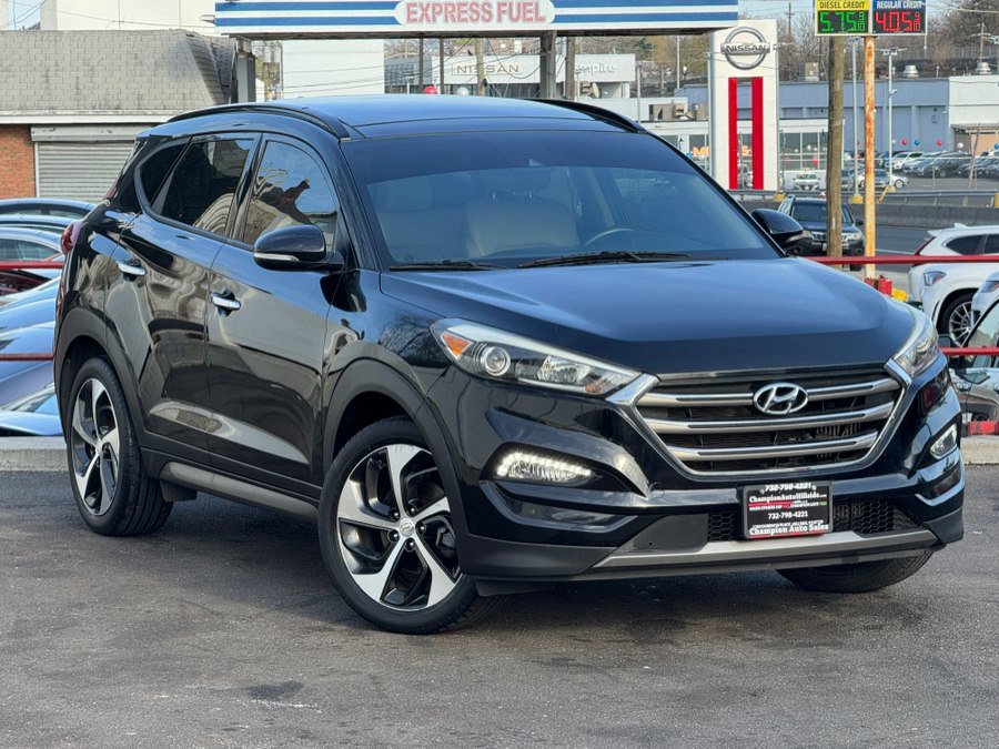 Used 2016 Hyundai Tucson Limited w/ Option Group 03 AWD/4WD image 11
