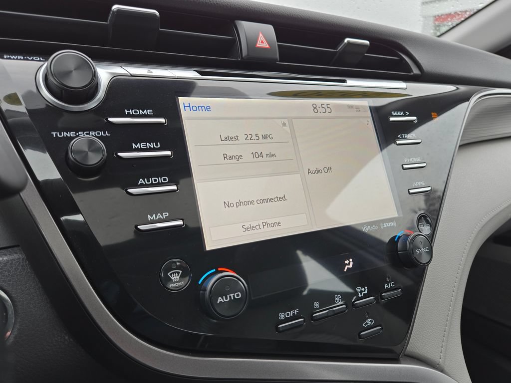 Used 2020 Toyota Camry SE w/ Audio Package FWD image 22