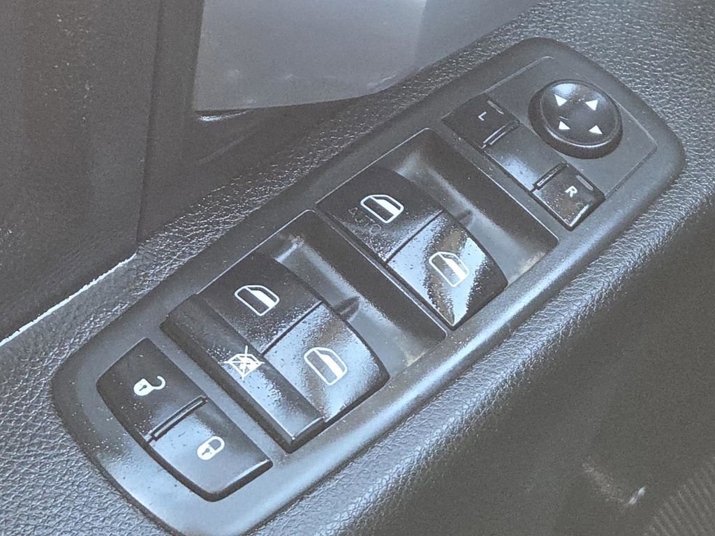 Used 2019 RAM 2500 Tradesman image 30