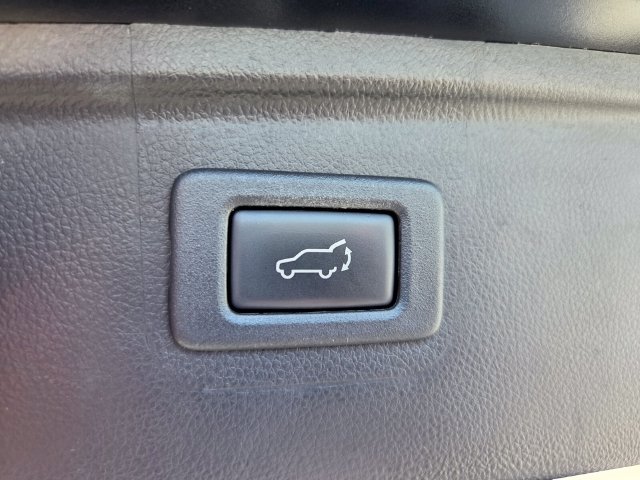 Used 2019 Subaru Outback 2.5i Touring w/ Popular Package #3A AWD/4WD image 20